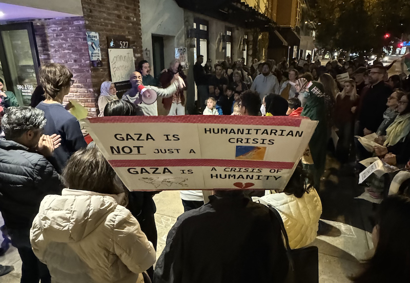 Prayer vigil for Palestine in Pasadena, CA